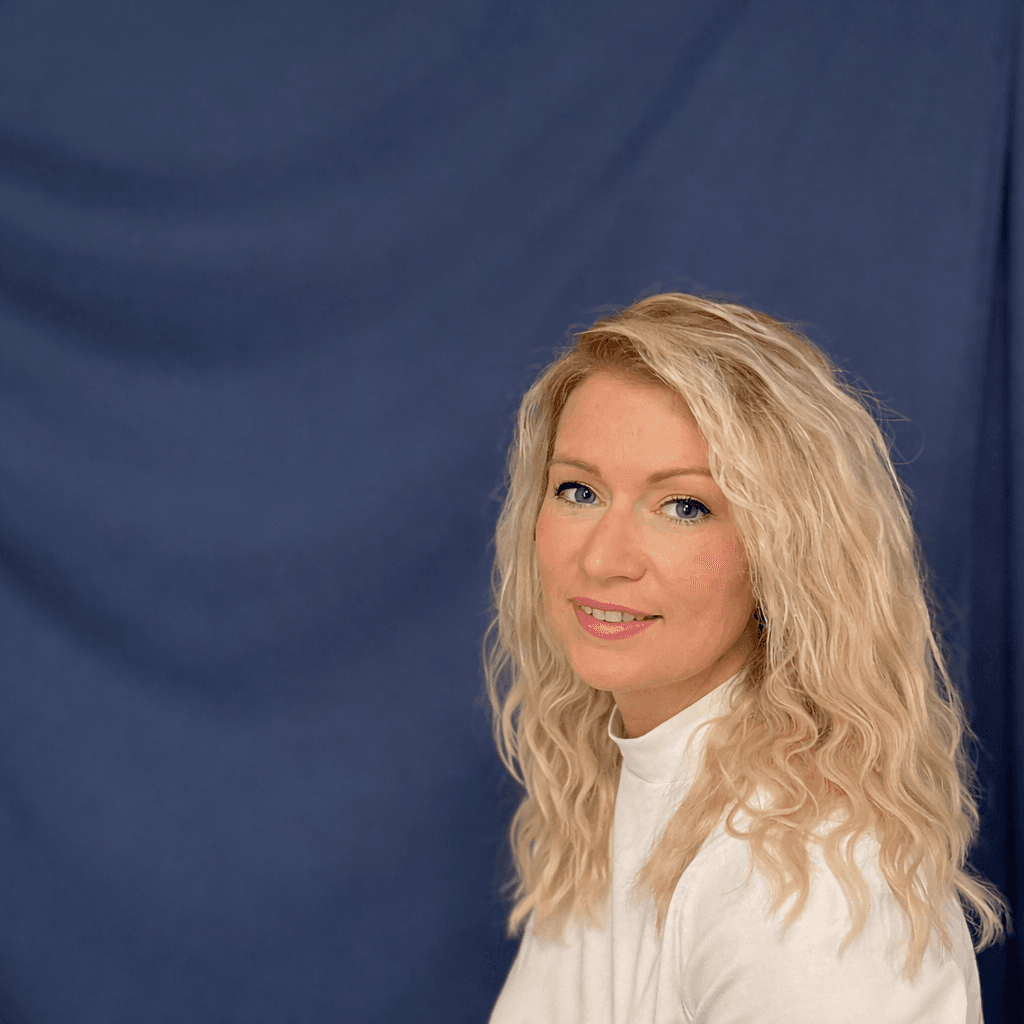 Amanda, co-founder and operations lead at Usonian Fire Protection